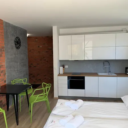 Amira W Kompleksie Piano Apartamento