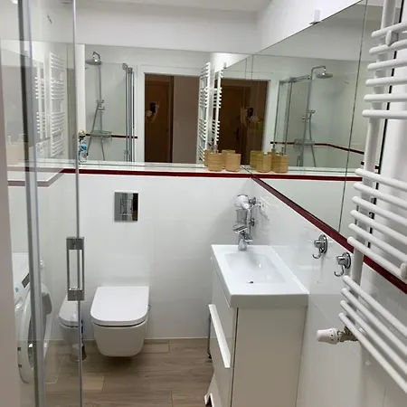 Amira W Kompleksie Piano Apartamento *