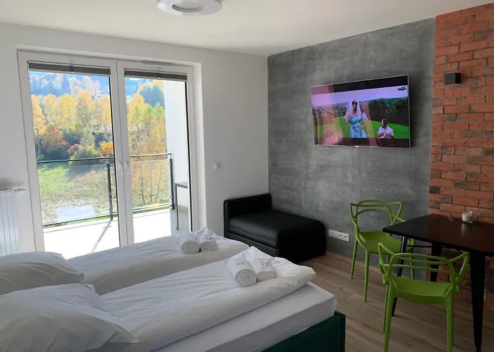 Amira W Kompleksie Piano *