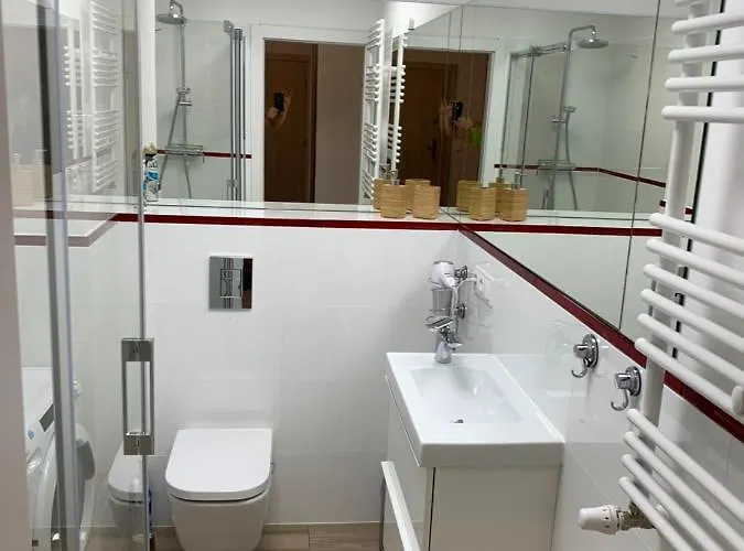 Amira W Kompleksie Piano شقة *